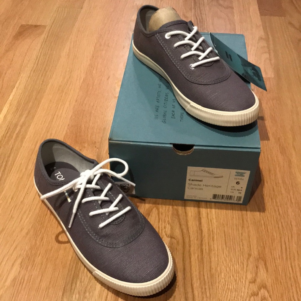 TOMS Shade Heritage Canvas Sneaker Size 6